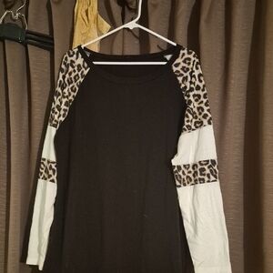 Leopard Print Sleeve Black Top
